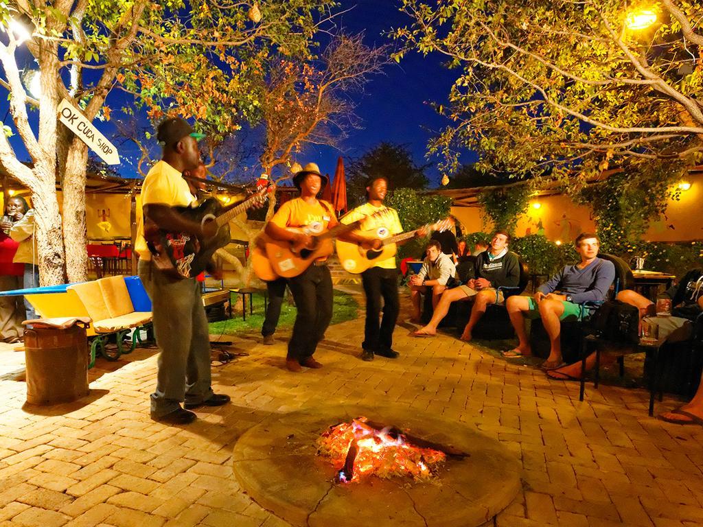 הוילה אוקאוקוג'ו Gondwana Etosha Safari Camp מראה חיצוני תמונה