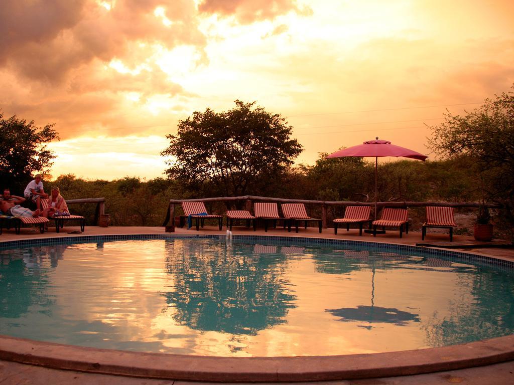 הוילה אוקאוקוג'ו Gondwana Etosha Safari Camp מראה חיצוני תמונה