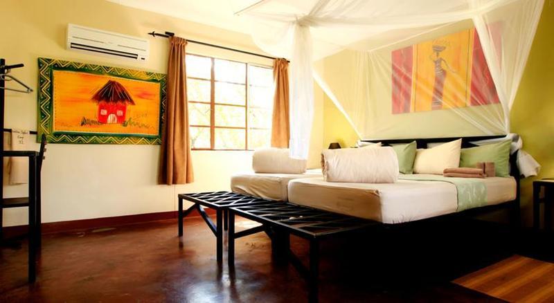 הוילה אוקאוקוג'ו Gondwana Etosha Safari Camp מראה חיצוני תמונה