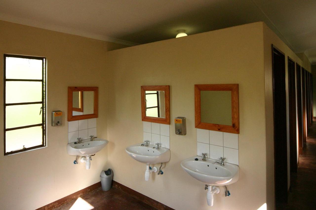 הוילה אוקאוקוג'ו Gondwana Etosha Safari Camp מראה חיצוני תמונה